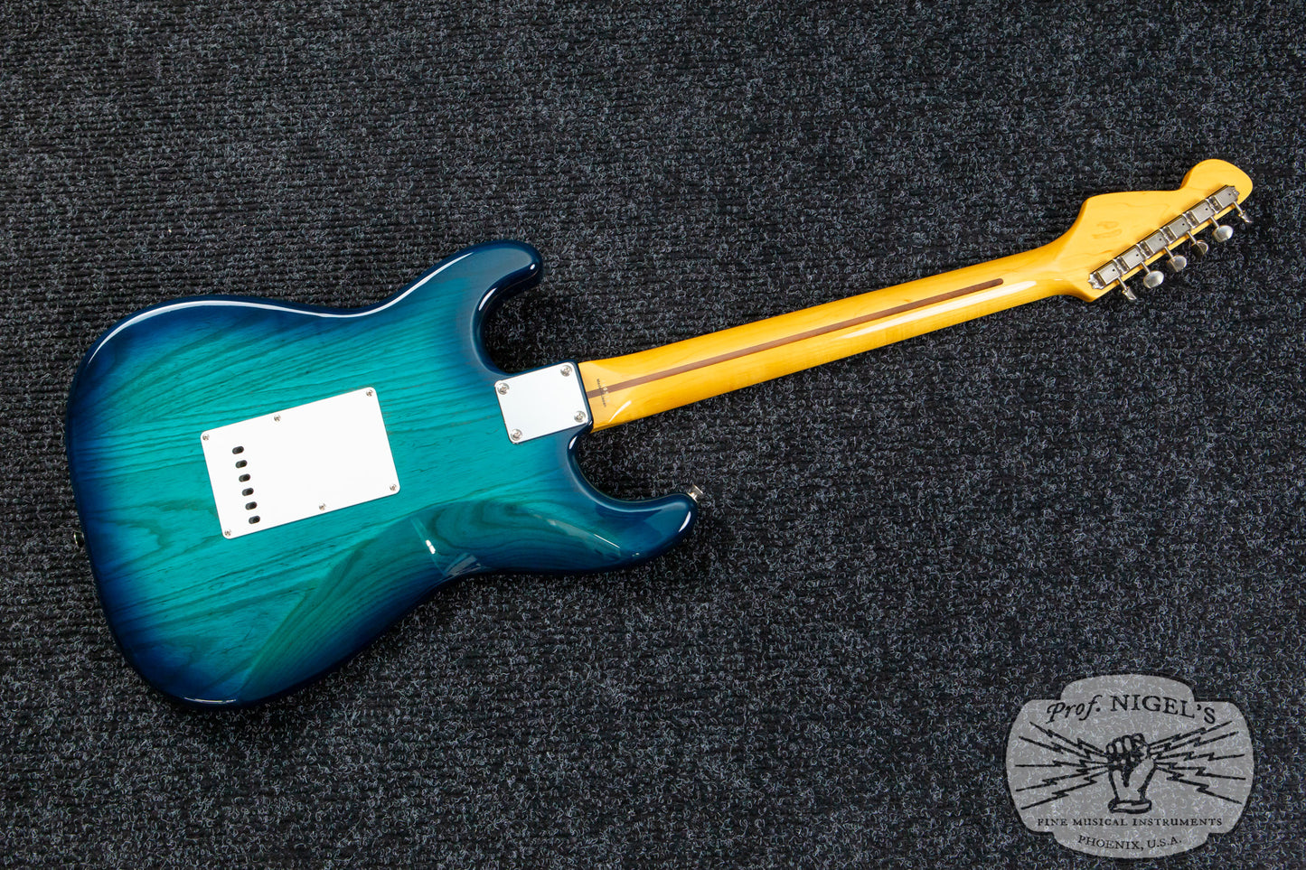 Tokai AST-108 S-Style MIJ Blue Burst Transparent Ash Rosewood Alnico 2 Made in Japan