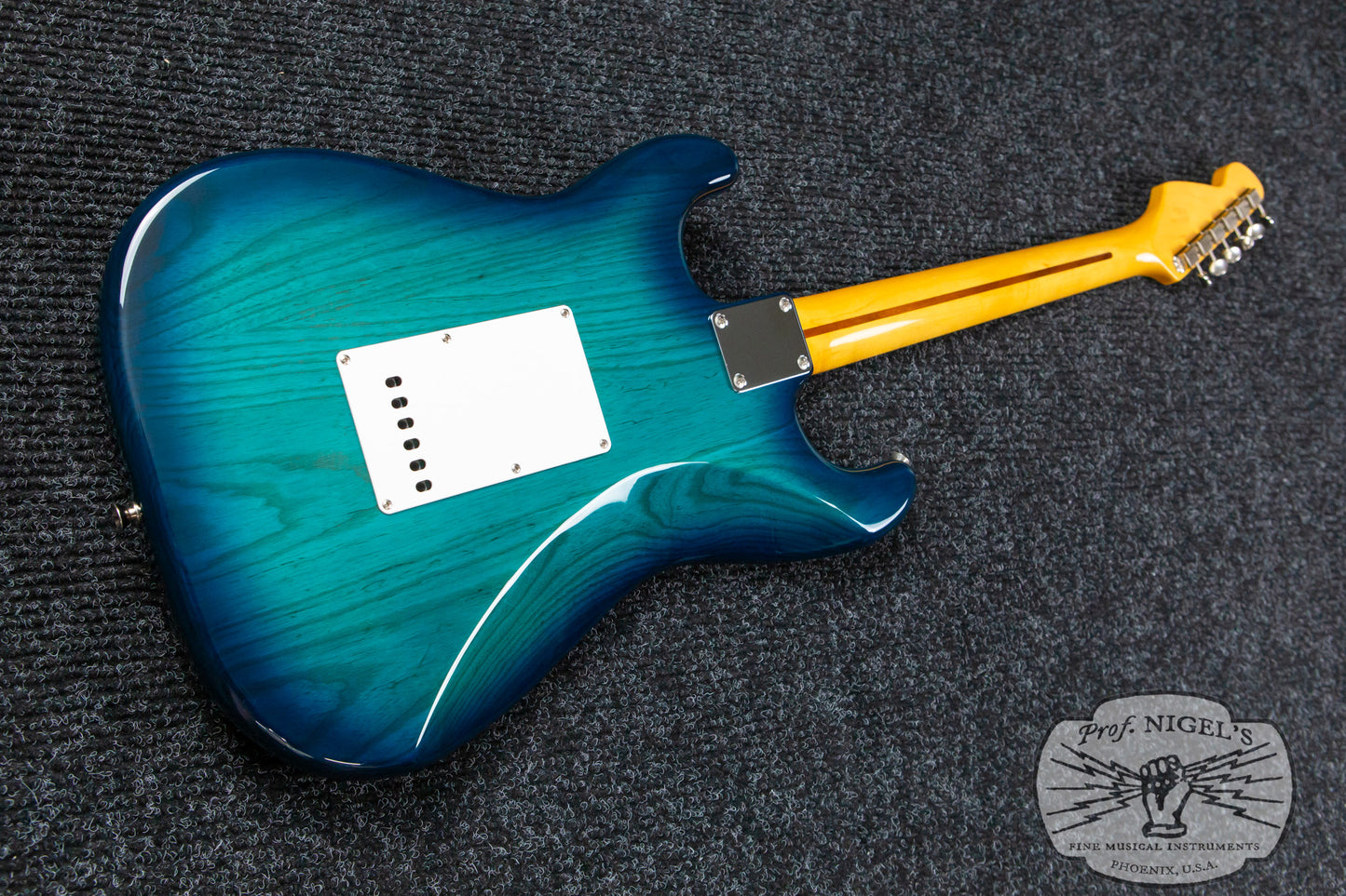 Tokai AST-108 S-Style MIJ Blue Burst Transparent Ash Rosewood Alnico 2 Made in Japan