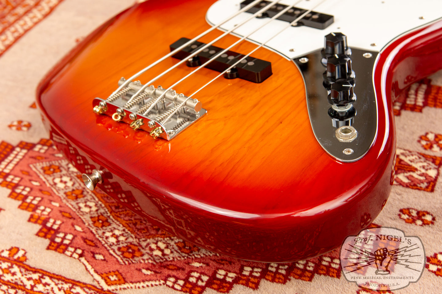 Fender MIJ JB75-100US Cherry Sunburst Jazz Bass Made in Japan Tokai Gakki