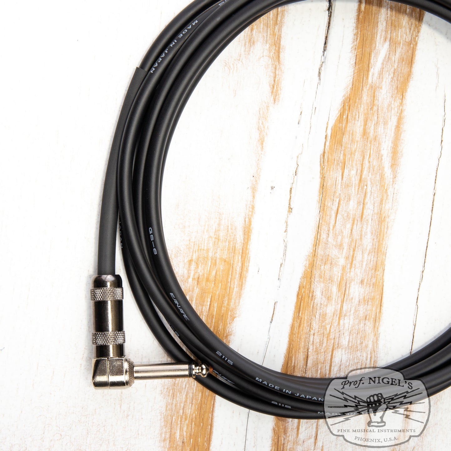 The Siren Premium USA Made Instrument Cable (Black w/ Silver Connectors) Canare GS-6