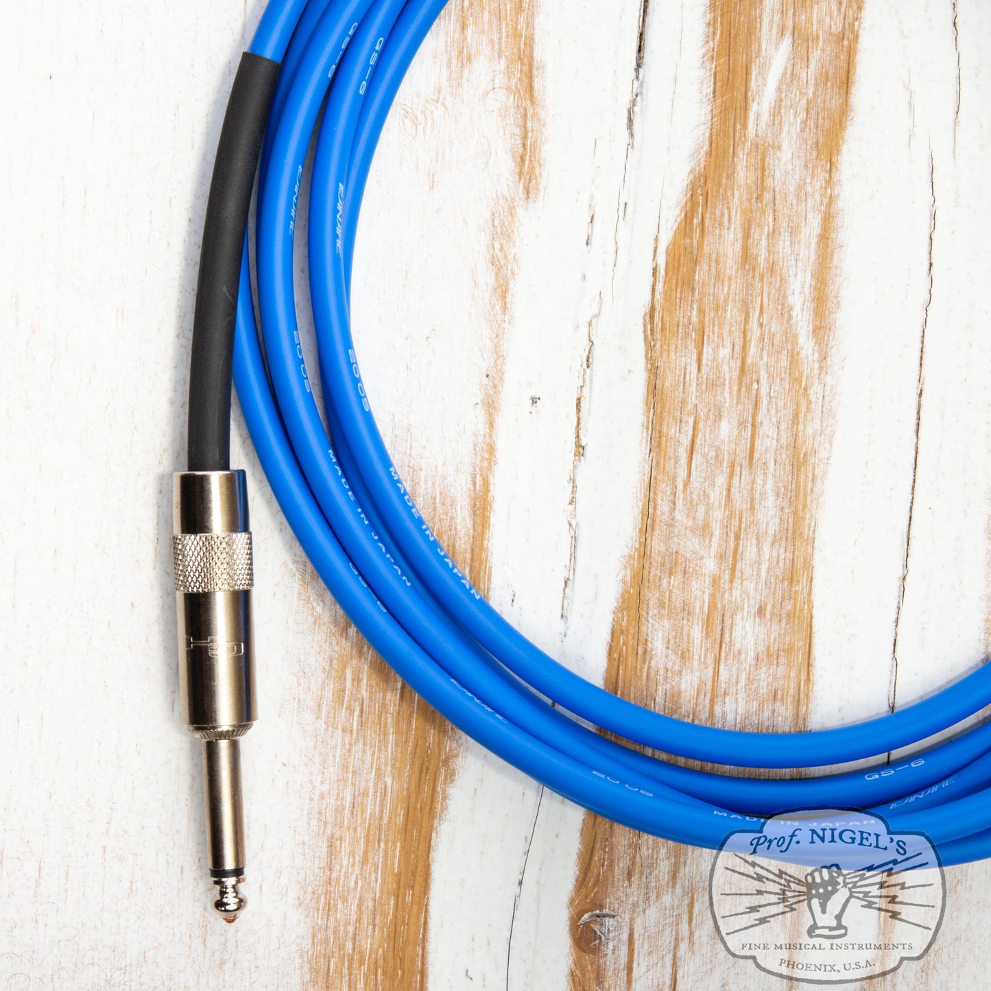 The Siren Premium USA Made Instrument Cable (Blue w/ Silver Connectors) Canare GS-6