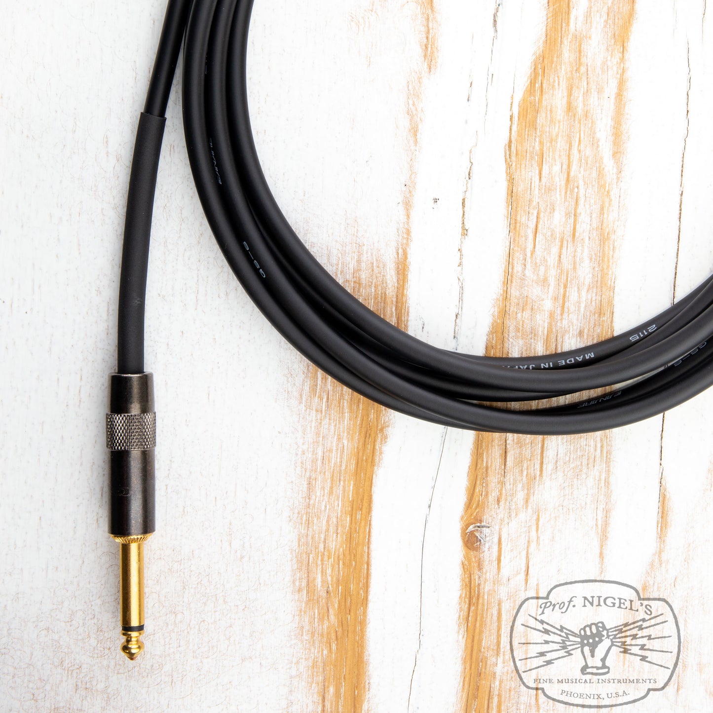 The Siren Premium USA Made Instrument Cable (Black w/ Gold Connectors) Canare GS-6