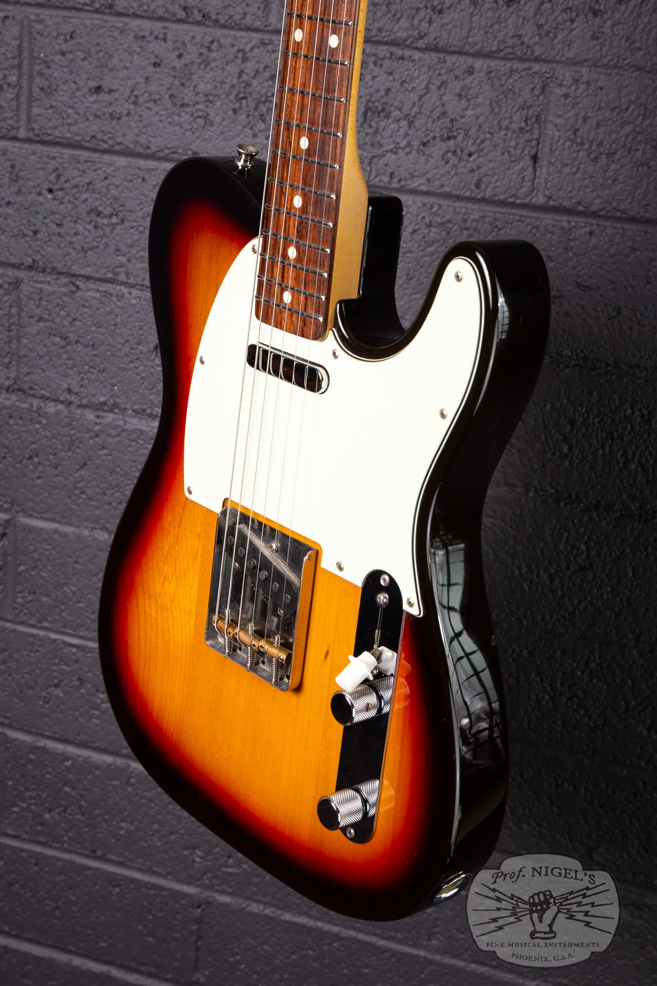 Fender MIJ Hybrid '60s Telecaster American Vintage '58 US Pickups Rosewood 3TS Three Tone Sunburst Made in Japan