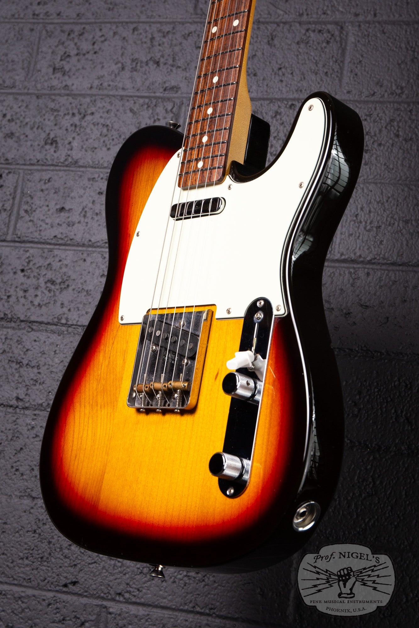 Fender MIJ Hybrid '60s Telecaster American Vintage '58 US Pickups Rosewood 3TS Three Tone Sunburst Made in Japan