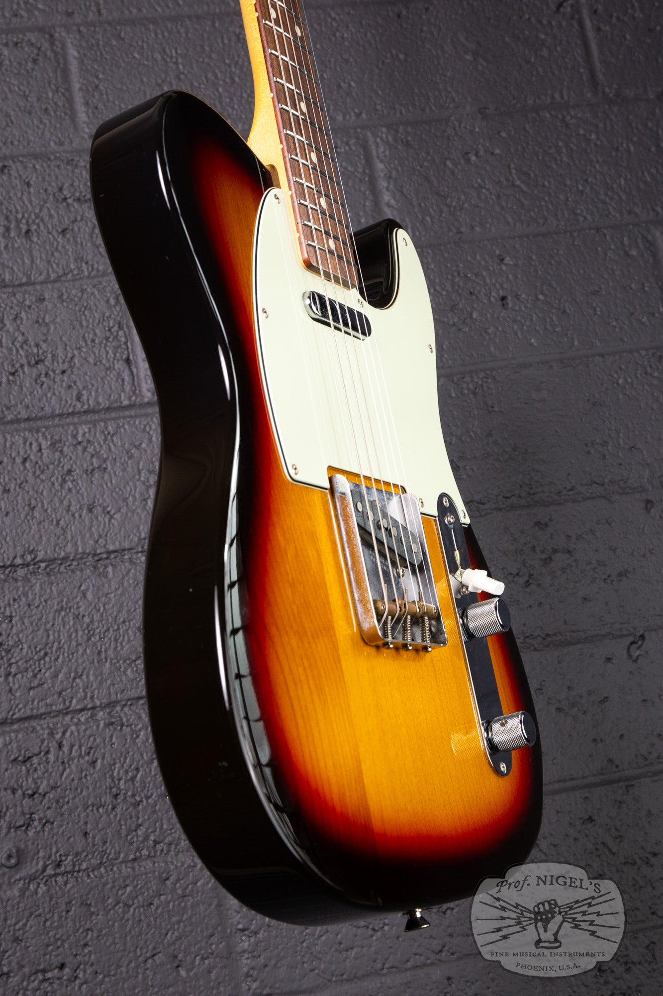 Fender MIJ Hybrid '60s Telecaster American Vintage '58 US Pickups Rosewood 3TS Three Tone Sunburst Made in Japan
