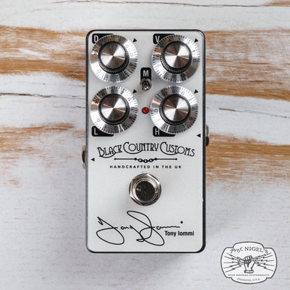 Shop Demo - Laney Black Country Customs TI-BOOST (Tony Iommi Signature Boost) Effects Pedal