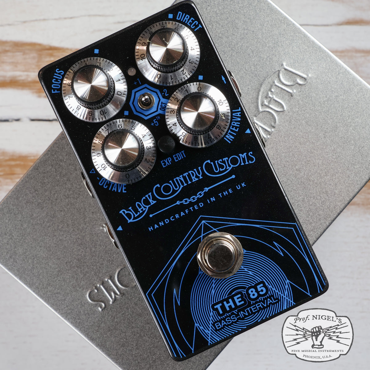 Shop Demo - Laney Black Country Customs T85 Bass Interval Effects Pedal