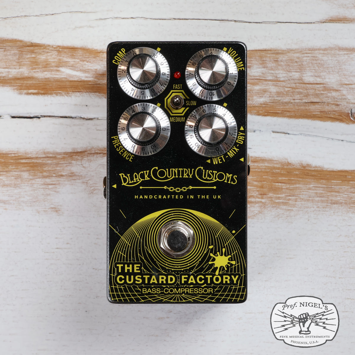 Shop Demo - Laney Black Country Customs The Custard Factory Bass Compressor