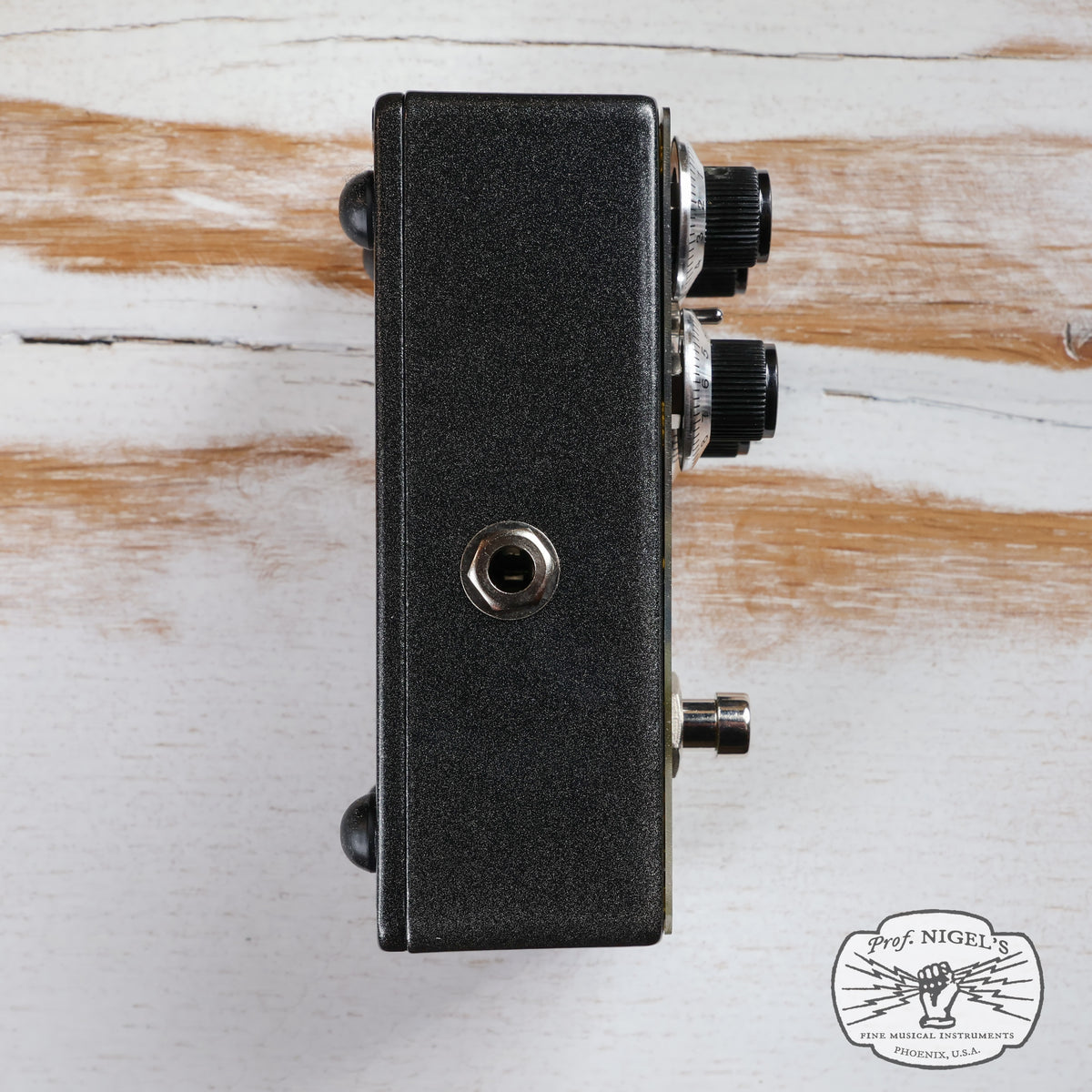 Shop Demo - Laney Black Country Customs The Custard Factory Bass Compressor