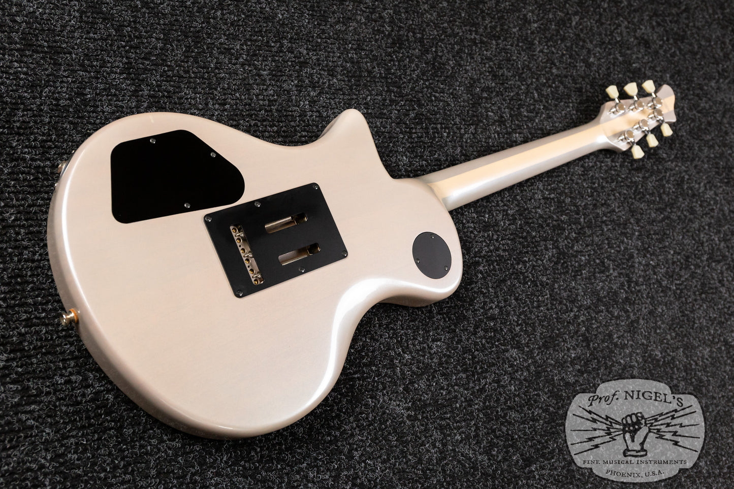 Fujigen-built RYOGA Hornet-T3V Electric Guitar Transparent Pearl White