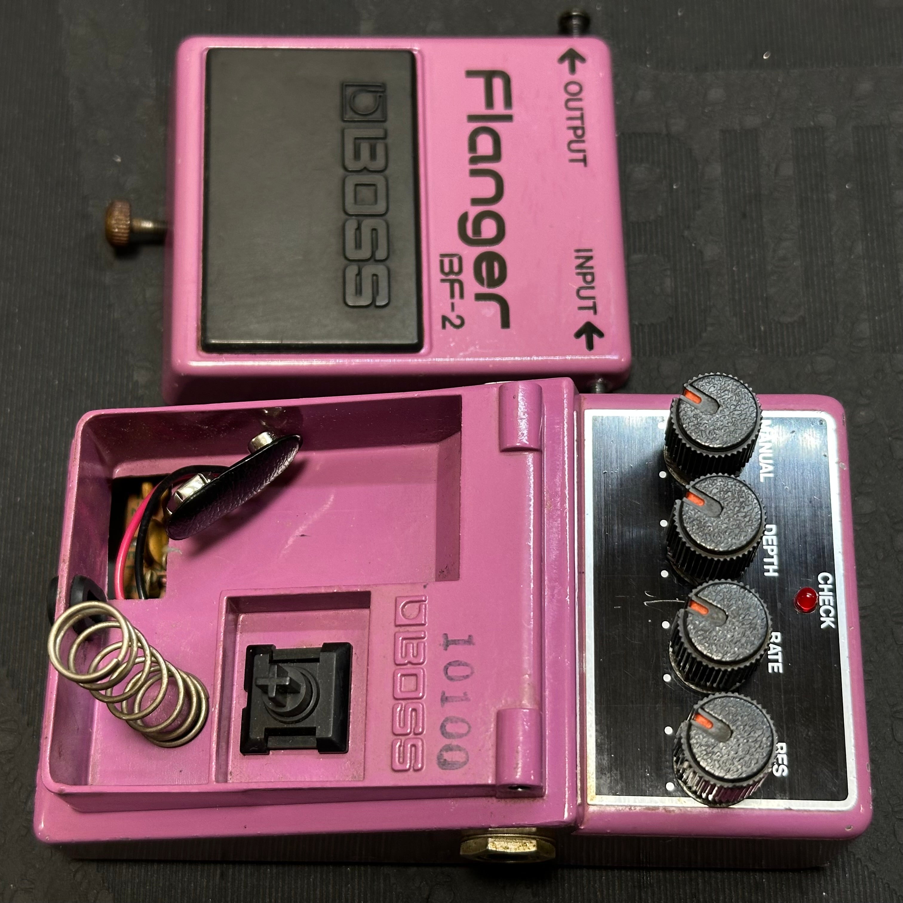 Boss BF-2 Silver Screw Flanger (Black Label) MIJ Made in Japan