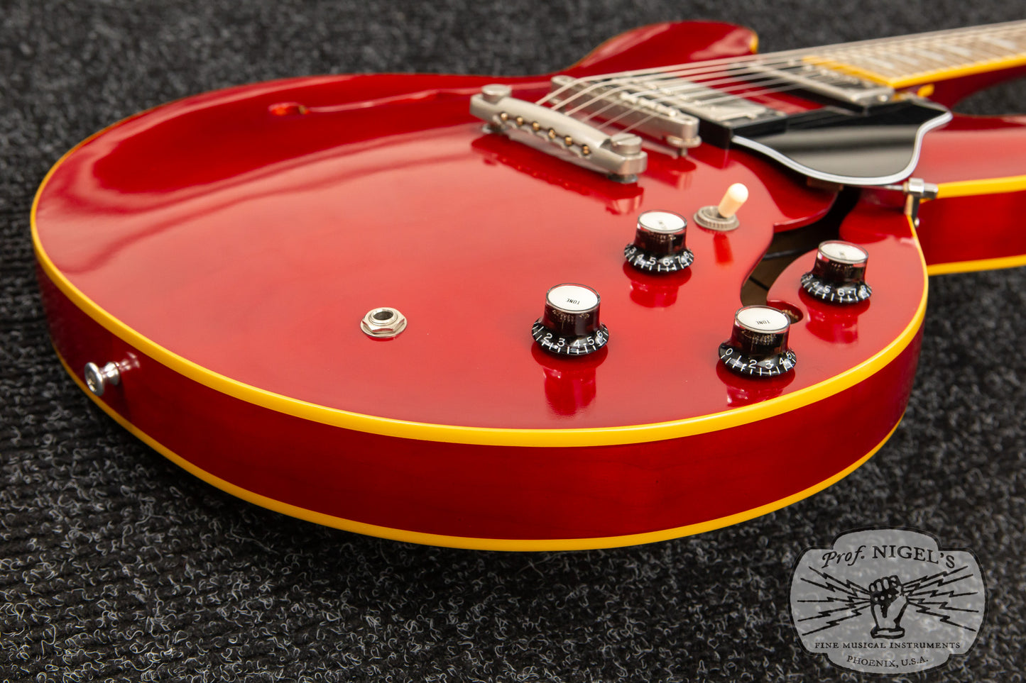 ESP Edwards MIJ E-SA-125LT w/ Case Cherry Lacquer Carved Top 335-style Seymour Duncan Semi Acoustic
