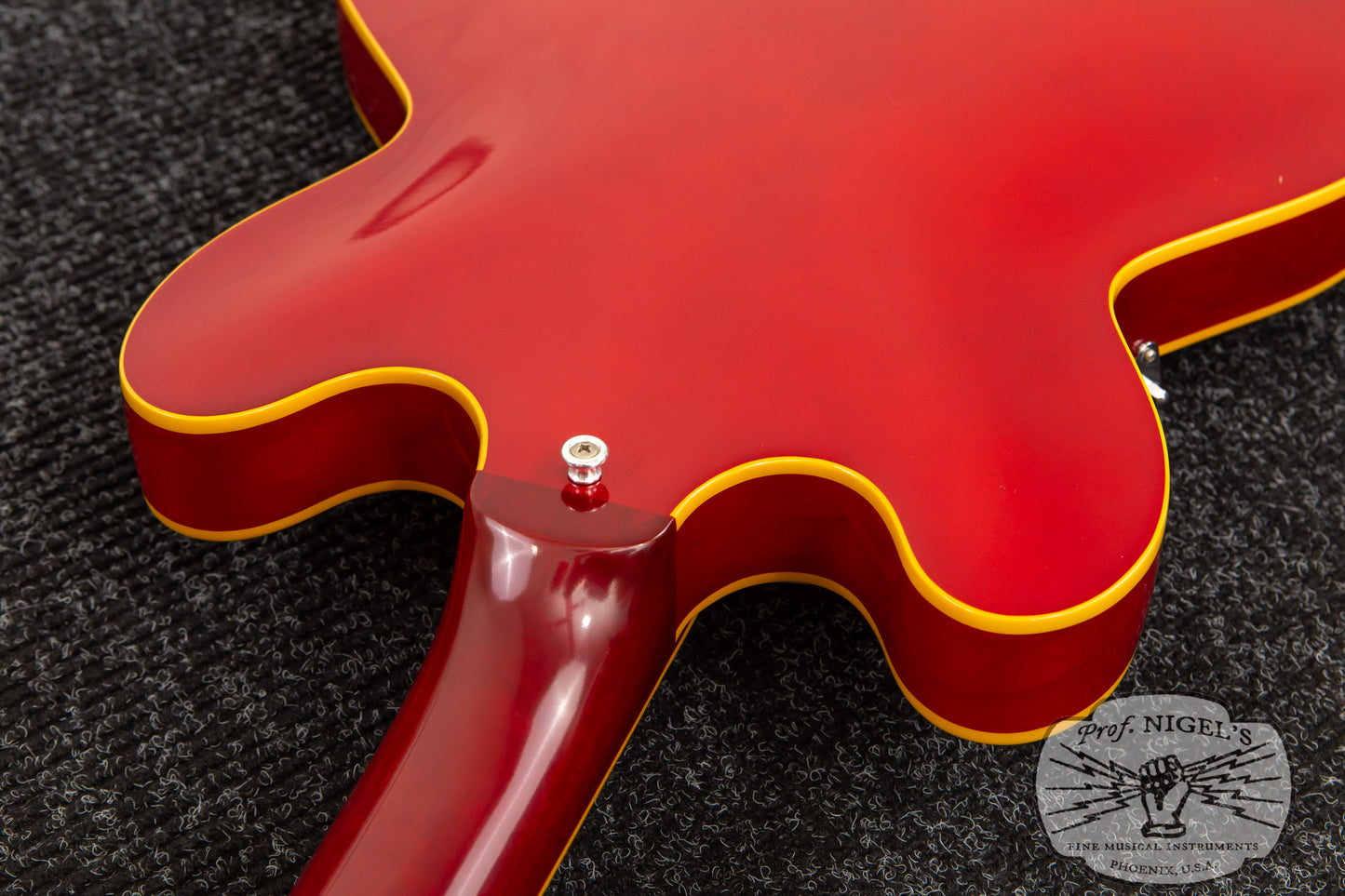 ESP Edwards MIJ E-SA-125LT w/ Case Cherry Lacquer Carved Top 335-style Seymour Duncan Semi Acoustic