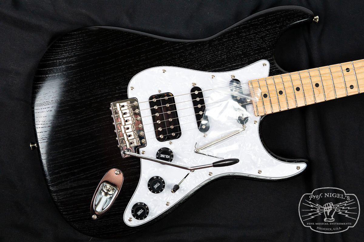Bacchus Craft G-STUDIO ASH DK Black Oil Modern Strat SSH Electric Guitar