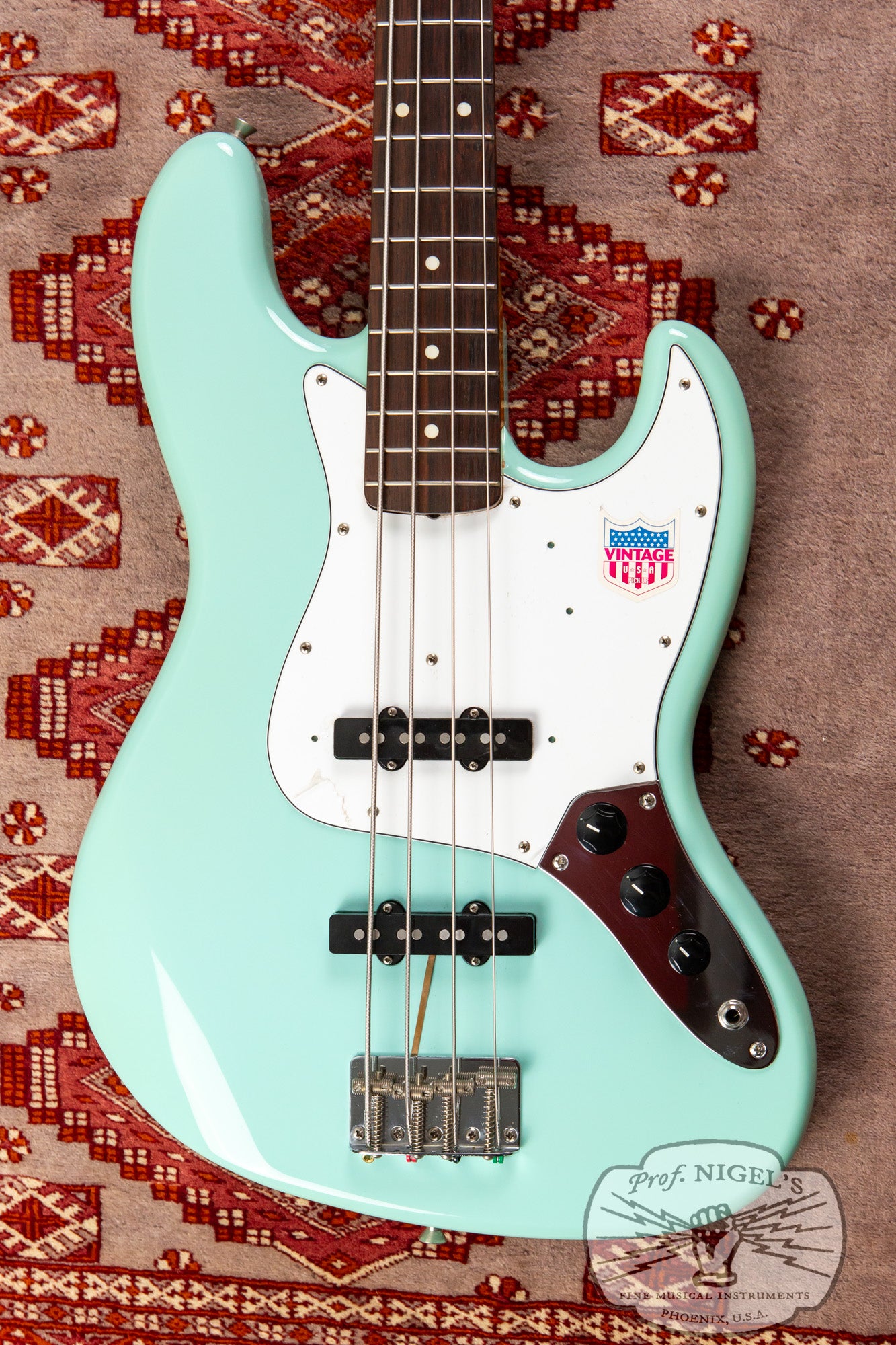Fender Rare Spec CIJ JB62-US Jazz Bass Flame Maple Aged Daphne Blue US Pickups Crafted in Japan