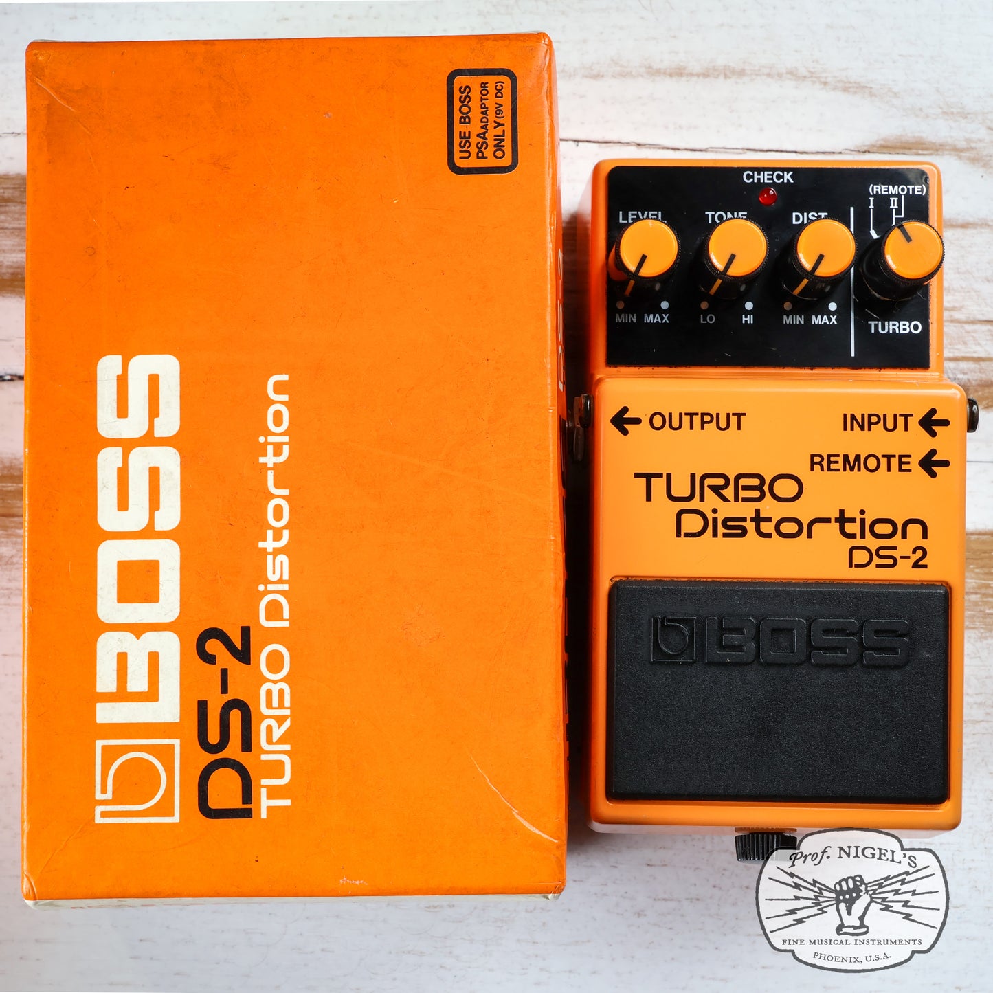 Boss DS-2 Turbo Distortion w/ Box Effects Pedal MIJ Silver Label Made in Japan