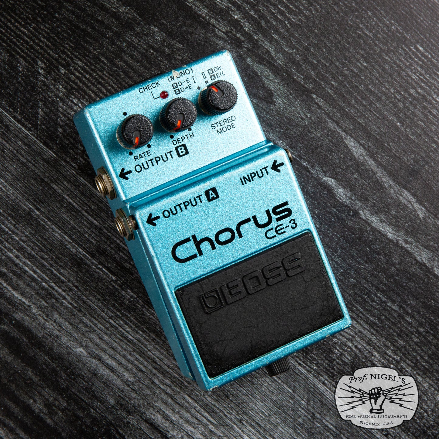 Boss CE-3 MIJ (Black Label) Vintage Made in Japan