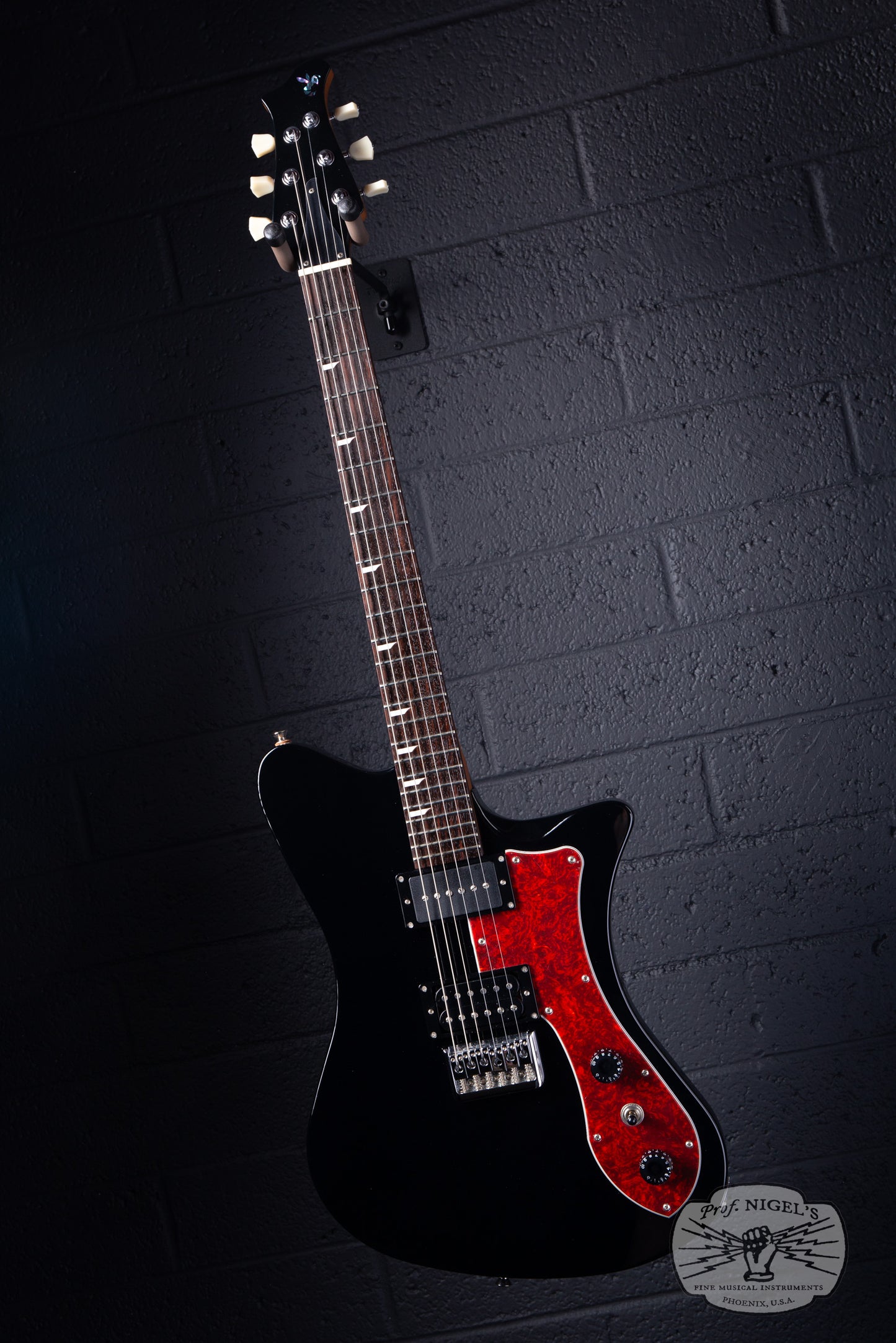 RYOGA Skater-STD/RP90 Electric Guitar – Black w/ Tort Pickguard