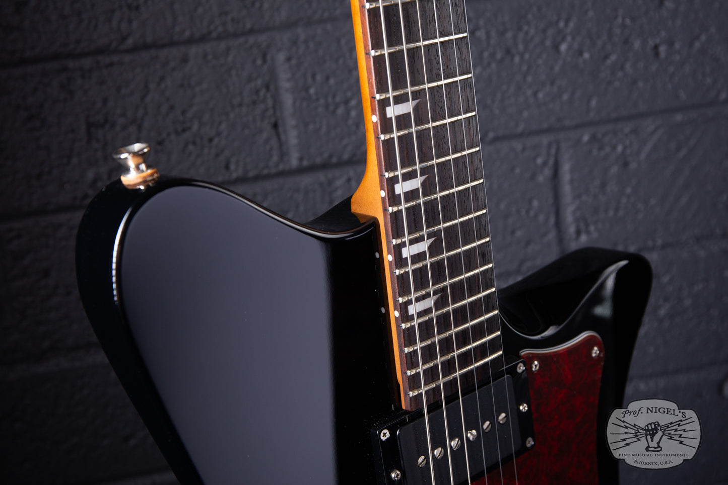 RYOGA Skater-STD/RP90 Electric Guitar – Black w/ Tort Pickguard
