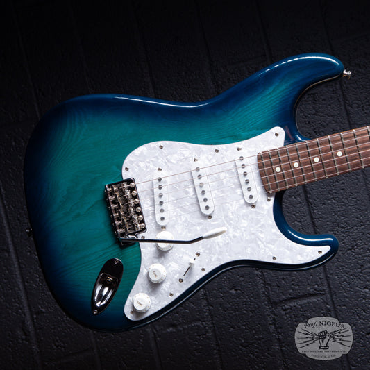 Tokai AST-108 S-Style MIJ Blue Burst Transparent Ash Rosewood Alnico 2 Made in Japan