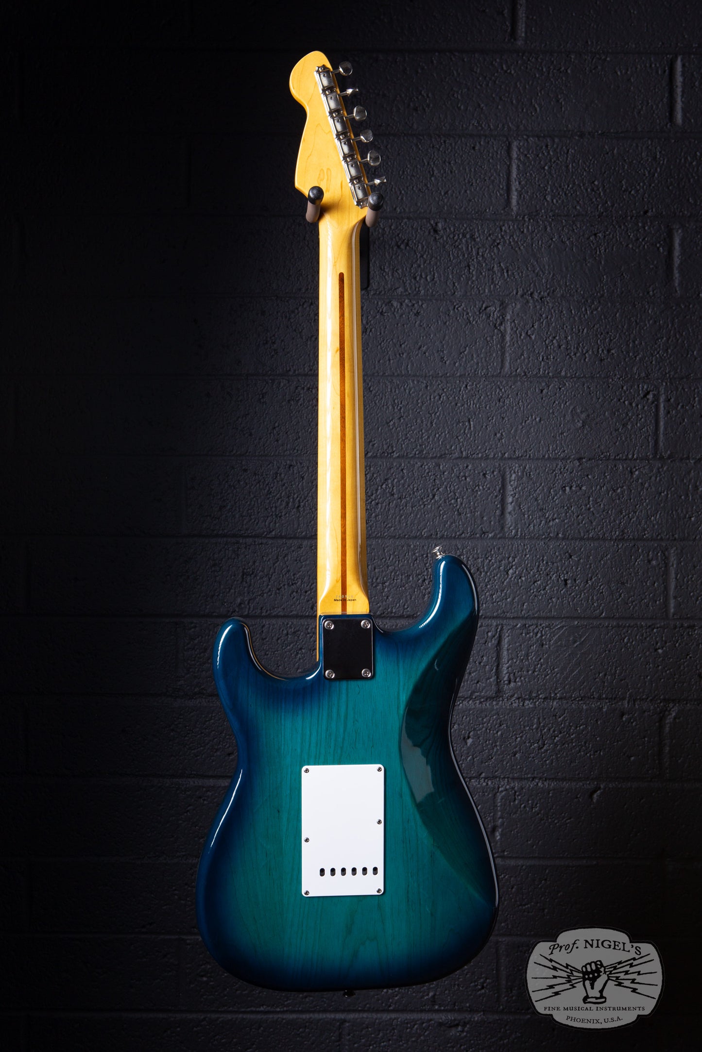 Tokai AST-108 S-Style MIJ Blue Burst Transparent Ash Rosewood Alnico 2 Made in Japan