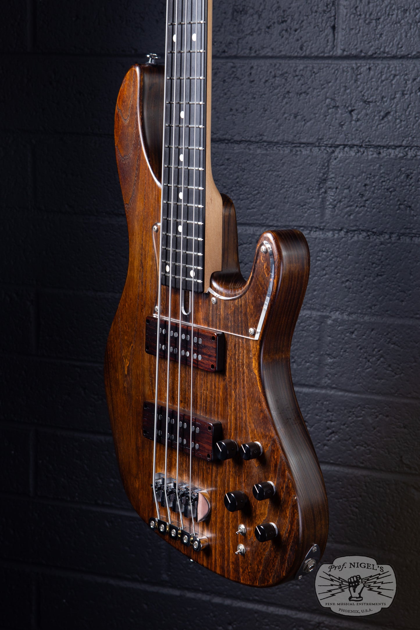 Bacchus Handmade Series Twenty-Four Bass – Brown Oil – Made in Japan