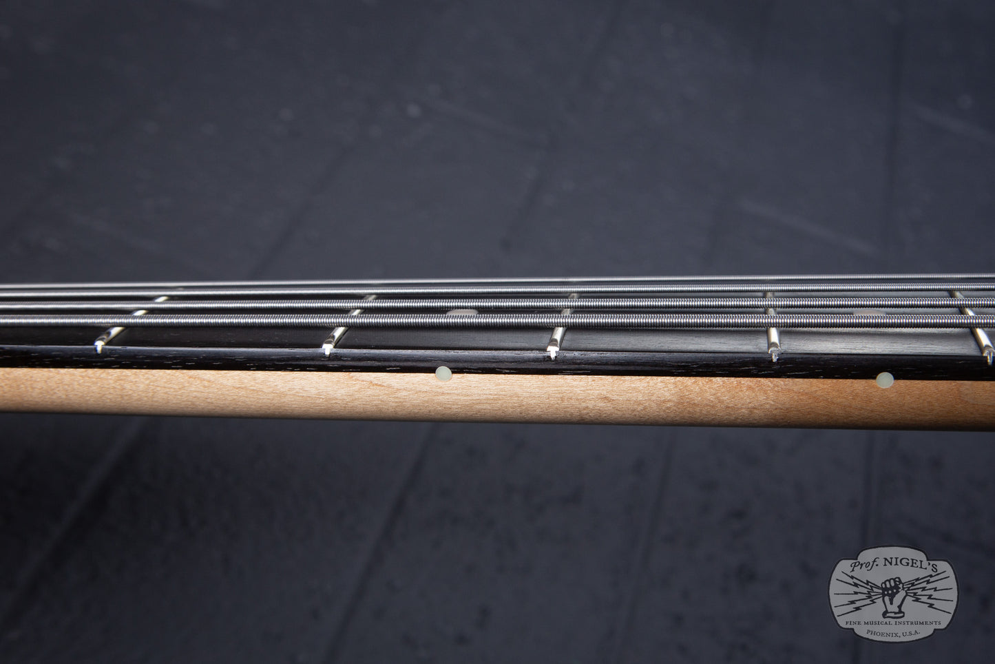 Bacchus Handmade Series Twenty-Four Bass – Brown Oil – Made in Japan