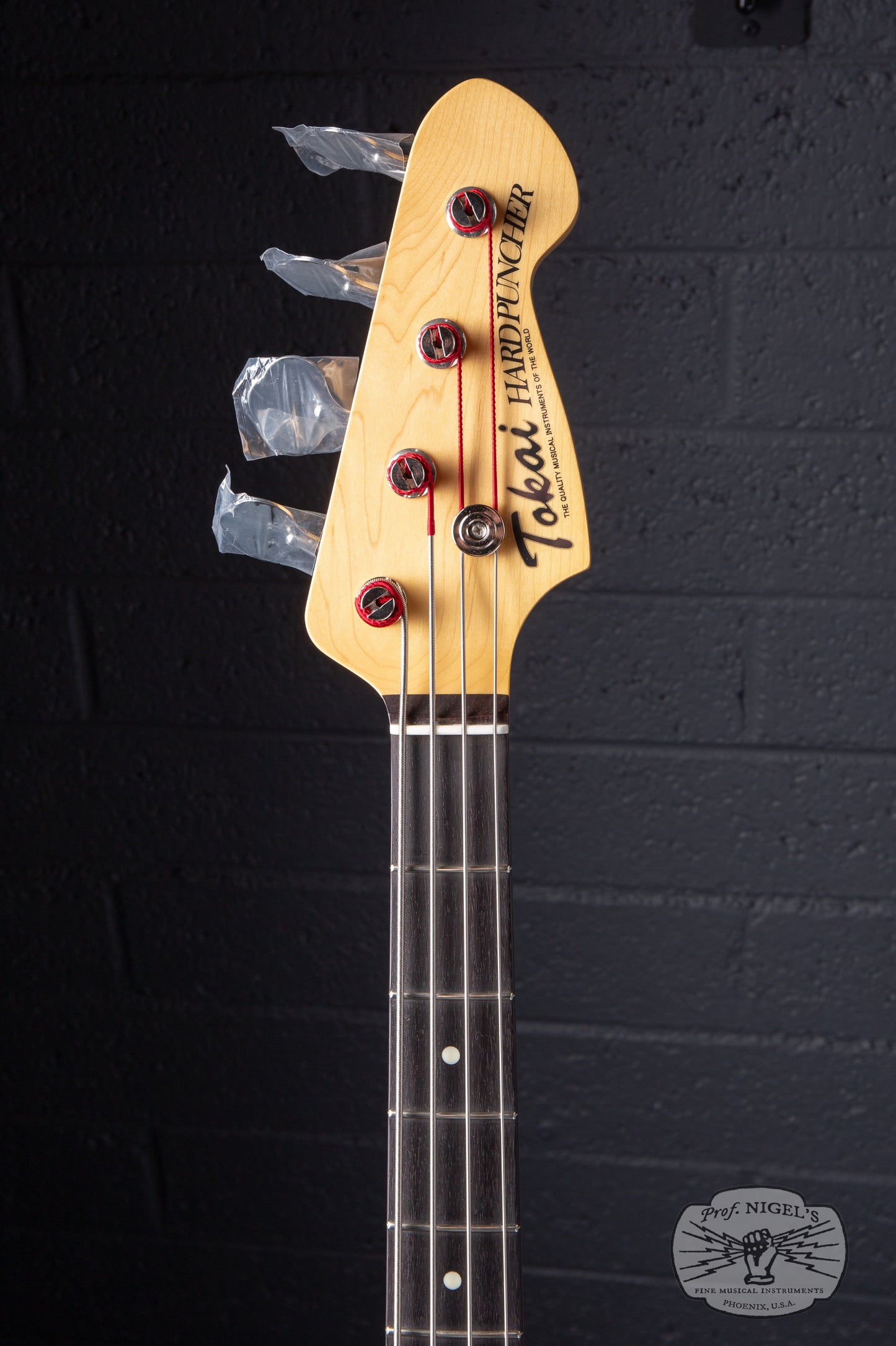 Tokai APB-101R Hard Puncher Bass Lake Placid Blue MIJ Alder/Rosewood w/Gig Bag