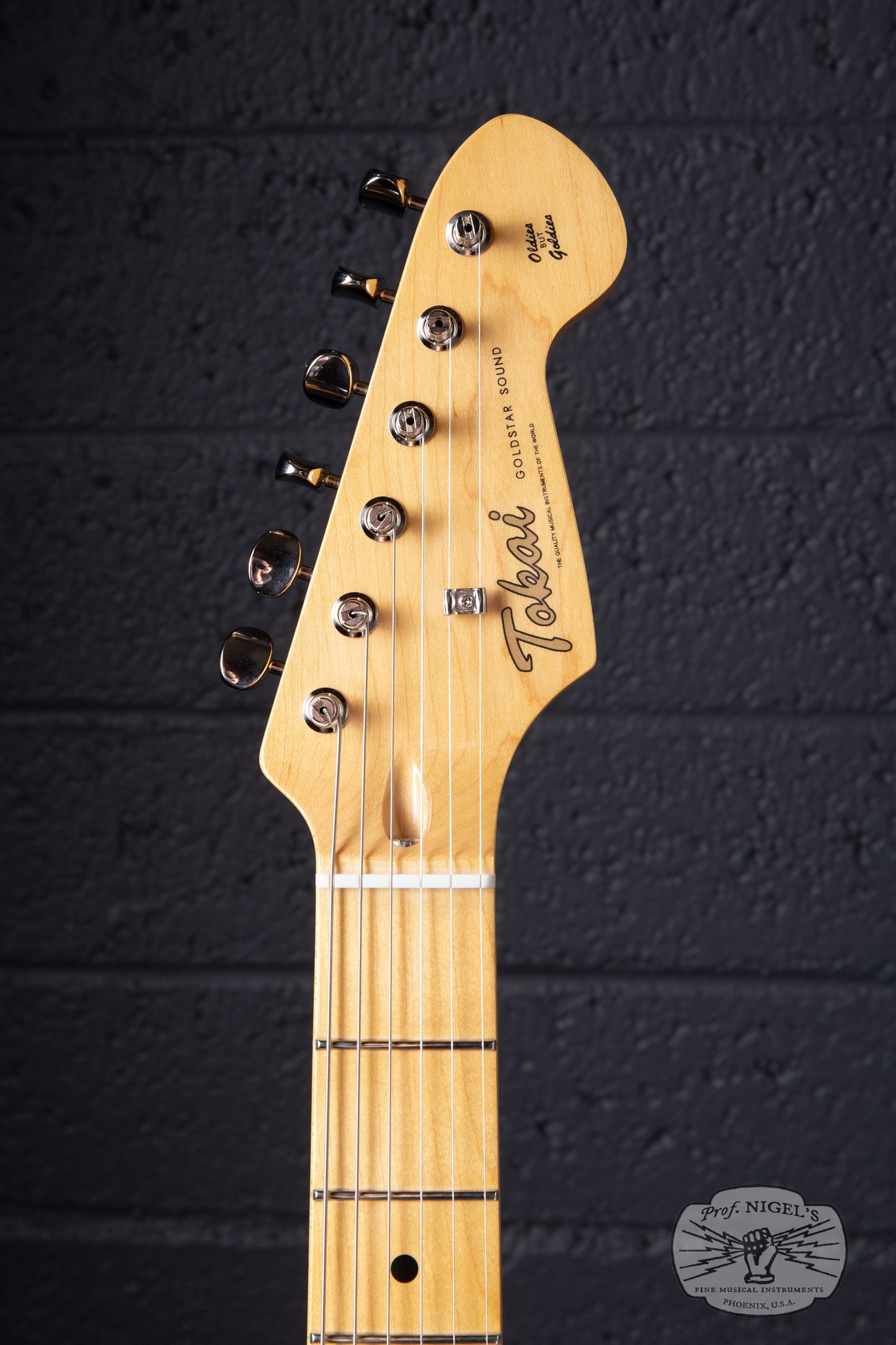 Tokai AST-423 Goldstar HSS Shell Pink MIJ Ash Body Maple Neck