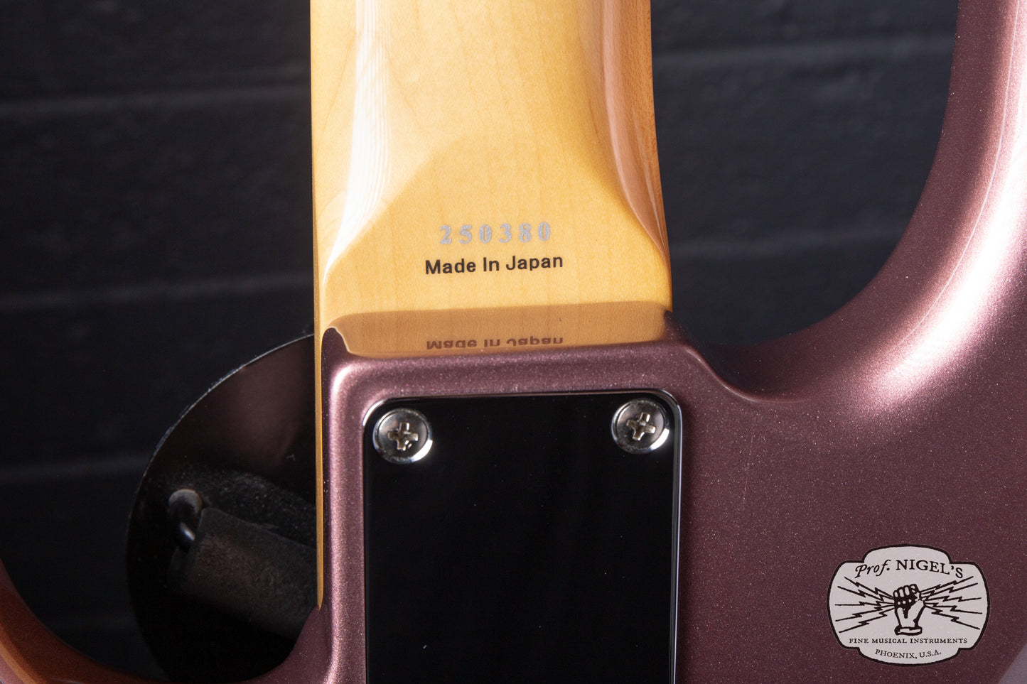 Tokai APB-101R Hard Puncher Bass Burgundy Mist MIJ Alder/Rosewood w/Gig Bag