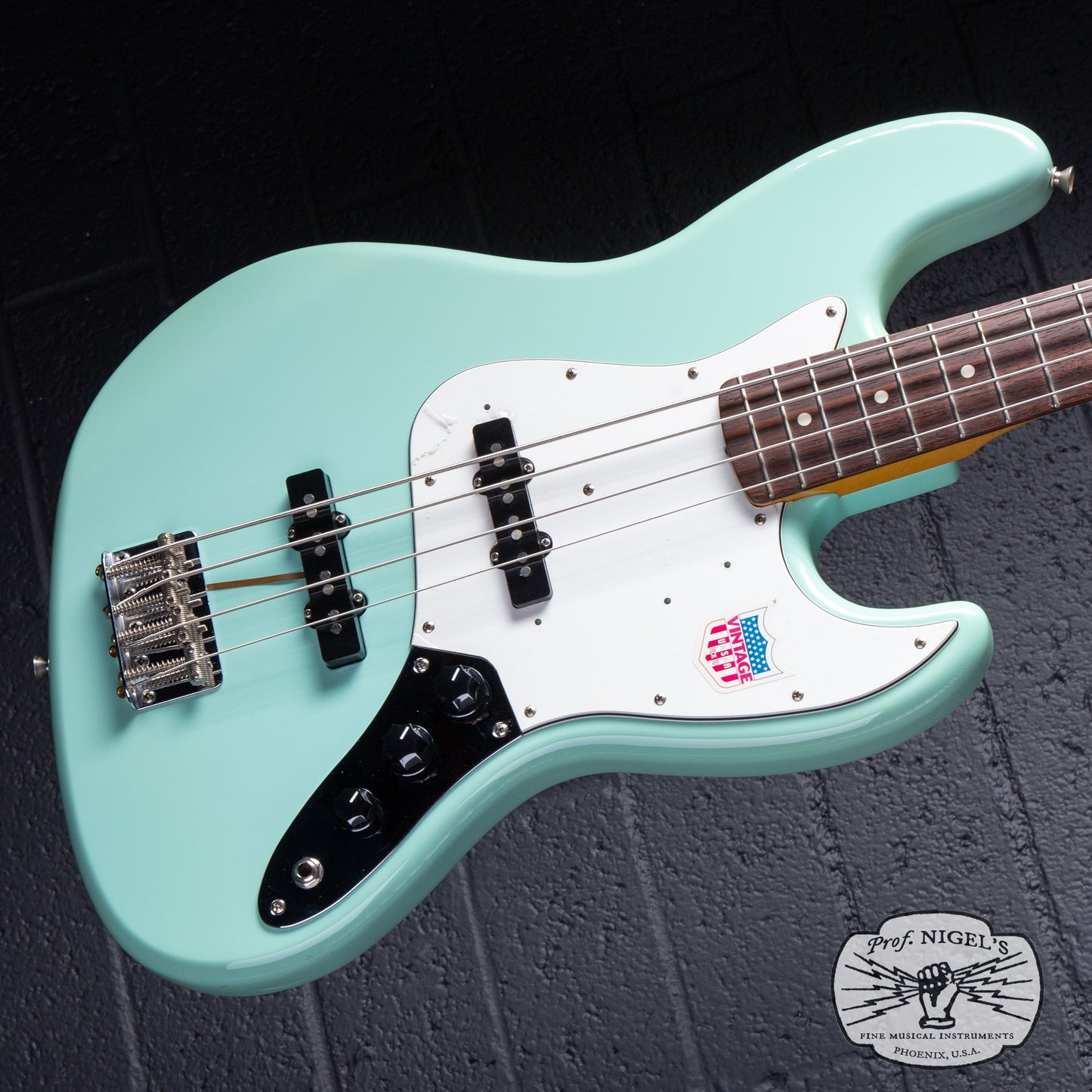Fender Japan JB62-US Jazz Bass Sonic Blue – US Pickups Flame Maple Neck CIJ