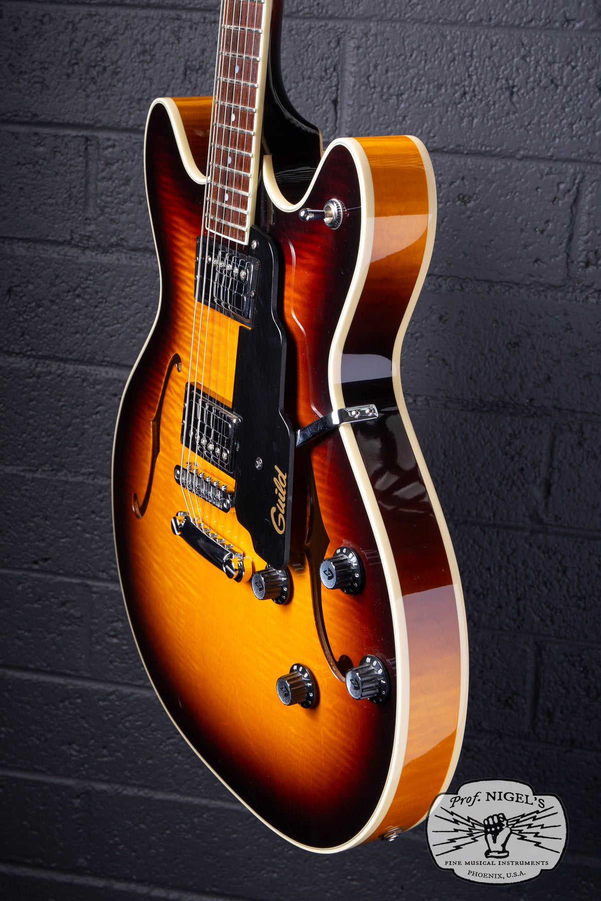 Guild Starfire IV USA Corona Sunburst Semi-Hollow Electric Guitar w/ HSC