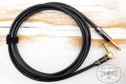 The Siren Premium USA Made Instrument Cable (Black w/ Gold Connectors) Canare GS-6